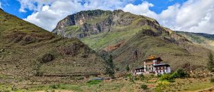 Read more about the article New Bhutan Travel Guide