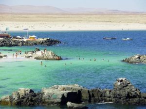 Read more about the article The best beaches in Chile for swimming, surfing and camping