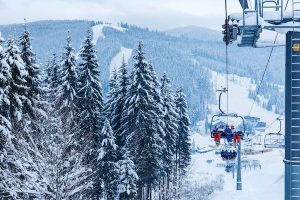 Read more about the article Europe’s best budget ski resorts to visit this winter