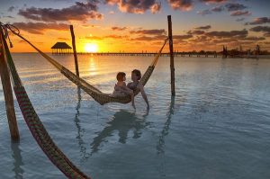 Read more about the article Everything you need to know about visiting Cancún with kids