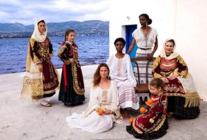 Read more about the article Sustainable fashion on Mykonos
