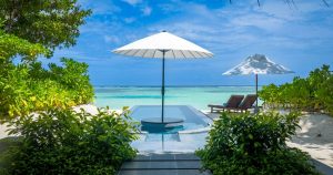 Read more about the article LUX* South Ari Atoll Unveils New Romantic Beach Pool Villas