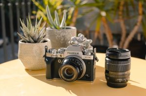 Read more about the article An In-depth Look at Mirrorless Cameras