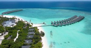 Read more about the article Amari Raaya Maldives Celebrates Dual Victory at LLM Readers’ Travel  Awar…