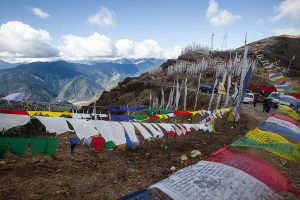 Read more about the article 5 amazing road trips in Bhutan