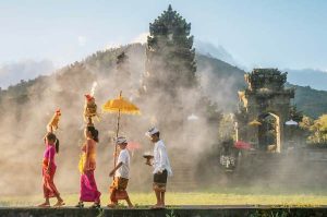 Read more about the article How to visit Bali on a budget
