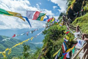 Read more about the article Bhutan on a budget: 10 money-saving tips for your visit