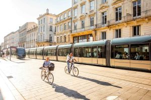 Read more about the article How to get around Bordeaux