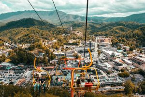 Read more about the article Exploring Pigeon Forge: Your Ultimate Travel Guide