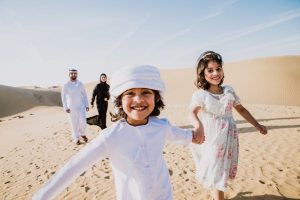 Read more about the article Visiting Abu Dhabi with kids: theme parks, speed boats and farms