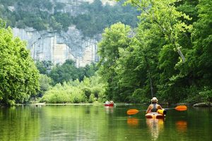 Read more about the article Make the most of the mountains with these 10 best things to do in the Ozarks