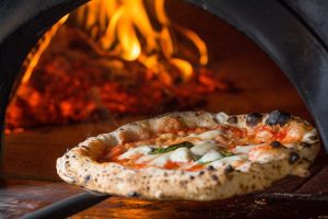 Read more about the article 9 of the best pizzas in the US and where to try them