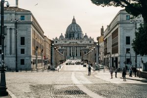 Read more about the article Top 10 Christian Sites in Rome: Ancient Churches, Catacombs & Vatican Landmarks