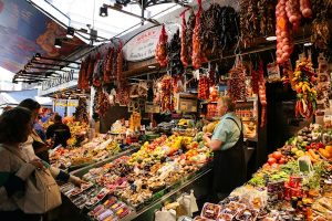 Read more about the article Ultimate guide to Mercat de la Boqueria, Barcelona