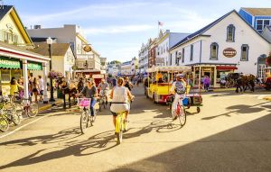 Read more about the article A first-time guide to Mackinac Island