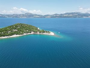 Read more about the article Private Trip to a Deserted Islet: A Complete Guide to Croatia’s Hidden Paradise