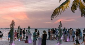 Read more about the article A weekly ritual of sunsets and cocktails awaits at Canareef